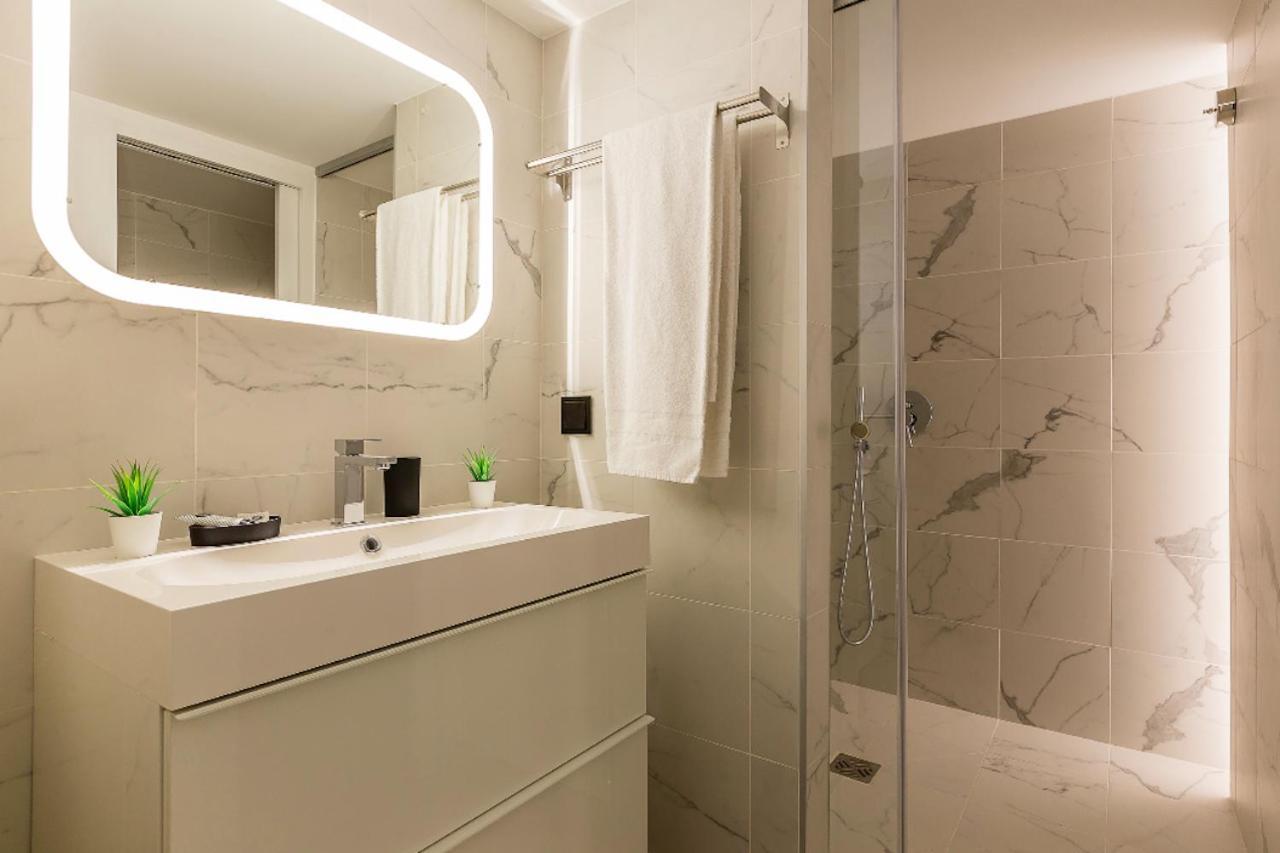B3 Loft Duplex 175blo-paris Convention Apartment *